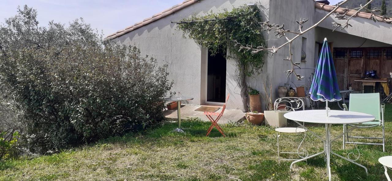 Maison De Campagne L'Etang Seillans Bagian luar foto